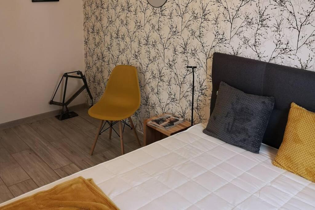 The Yellow Apartment Gdańsk Exterior foto