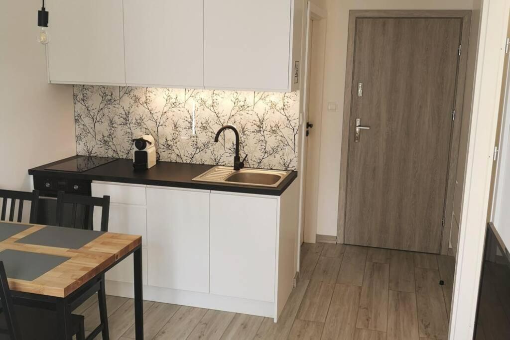 The Yellow Apartment Gdańsk Exterior foto
